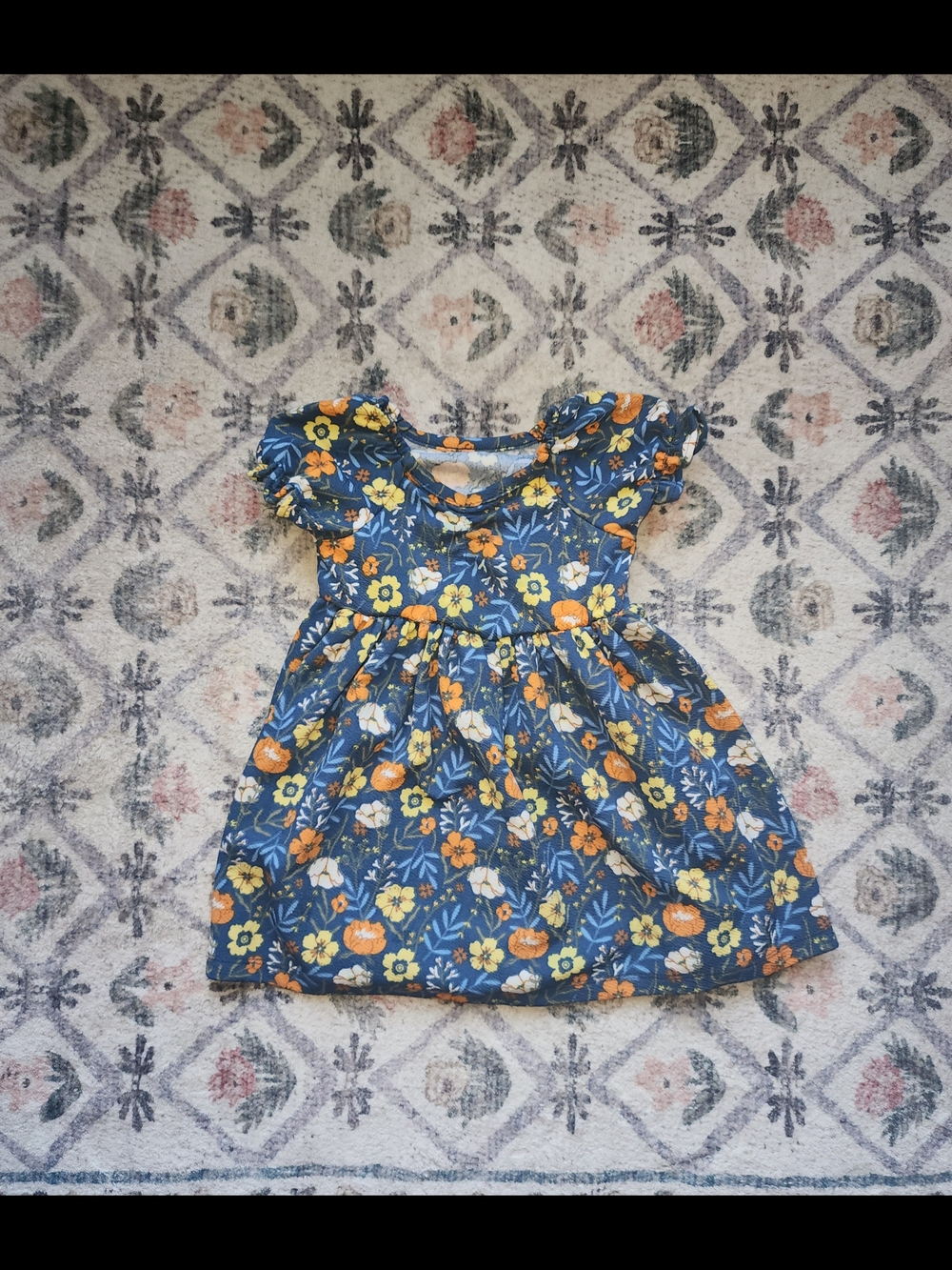 Assorted Girls' Floral and Striped Dresses And Tops 10 Pc Mix LOT Clothing Sz 3T - Picture 3 of 14